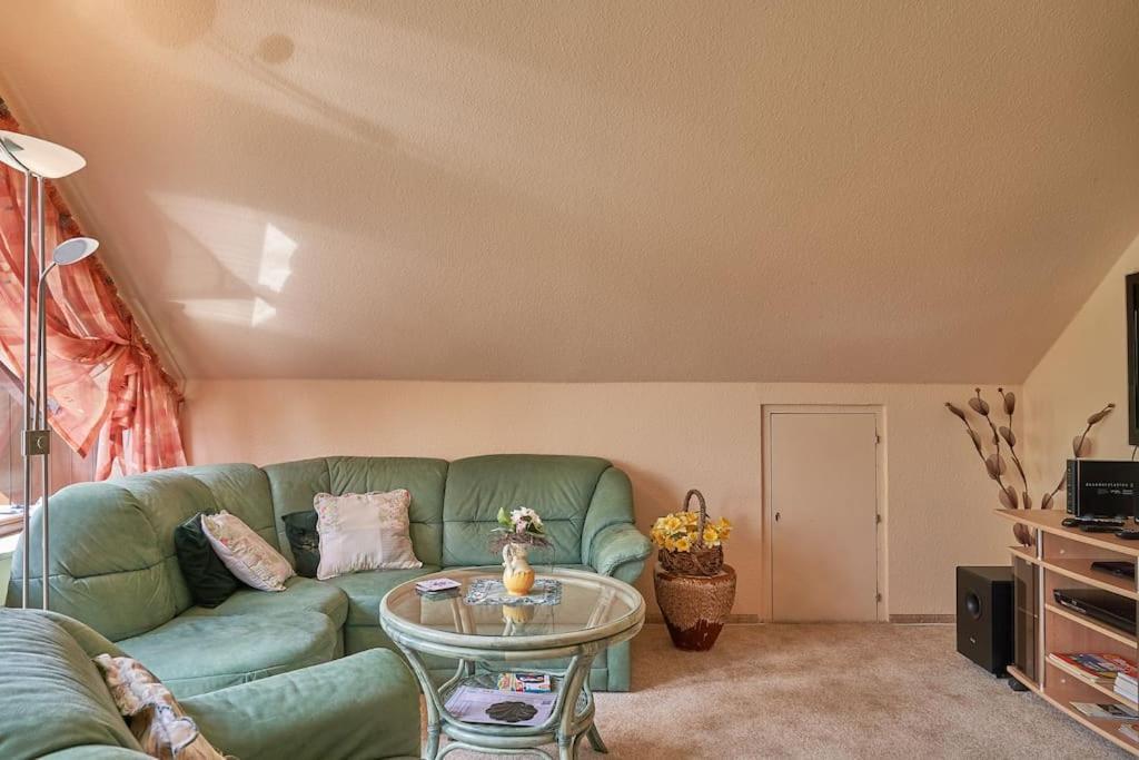 Ferienwohnung Am Stadtrand Von Berlin Neu Buch Extérieur photo