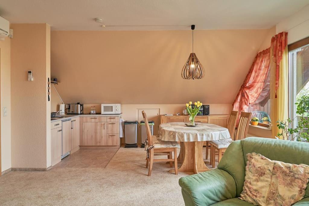 Ferienwohnung Am Stadtrand Von Berlin Neu Buch Extérieur photo